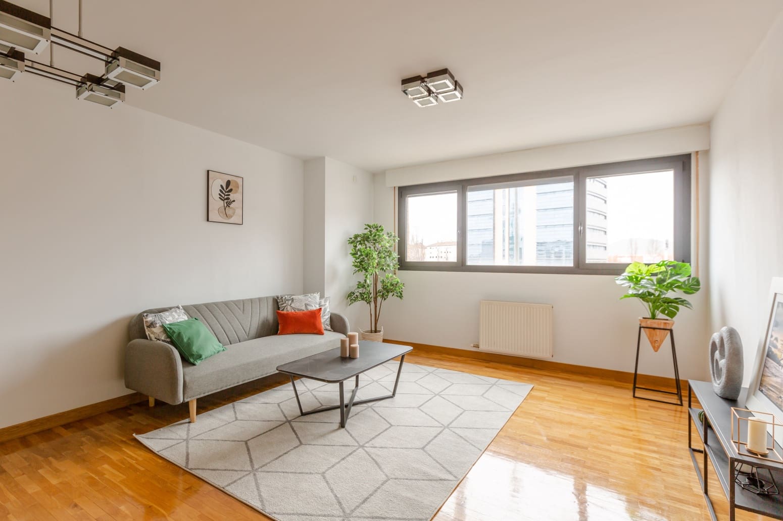 3 slaapkamer Flat te koop in Artica met garage - € 280.000 (Ref: 9594802)