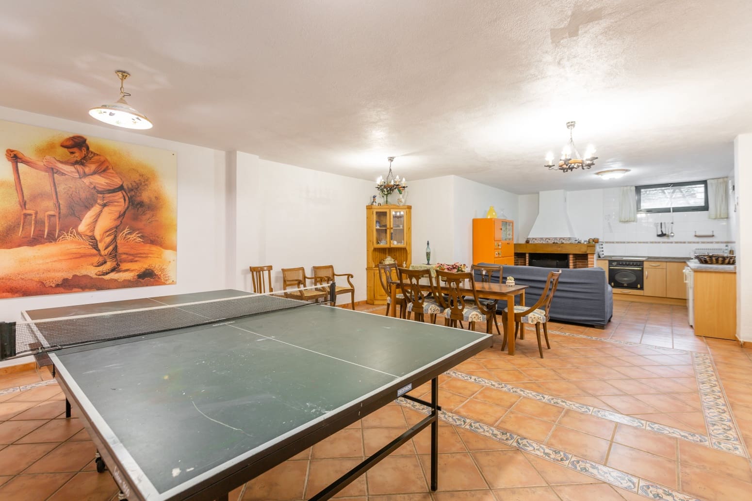 5 slaapkamer Villa te koop in Egues met garage - € 815.000 (Ref: 9594803)