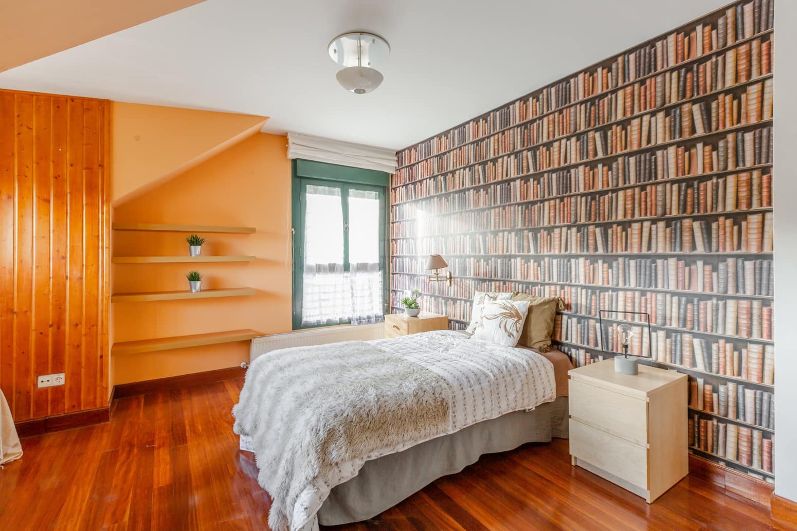 5 slaapkamer Villa te koop in Egues met garage - € 815.000 (Ref: 9594803)