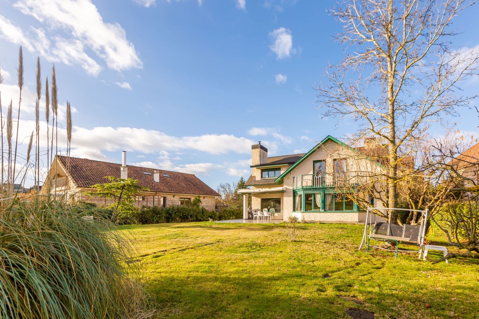 5 slaapkamer Villa te koop in Egues met garage - € 815.000 (Ref: 9594803)