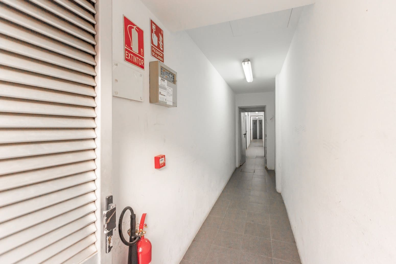 Loft til salgs i Pamplona - € 7 500 (Ref: 9611232)