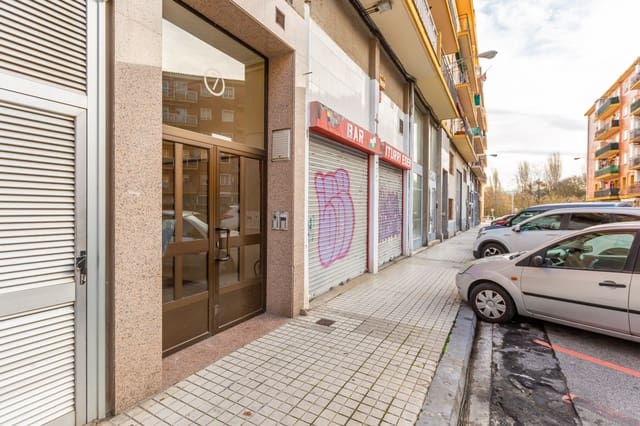 Loft til salgs i Pamplona - € 7 500 (Ref: 9611232)