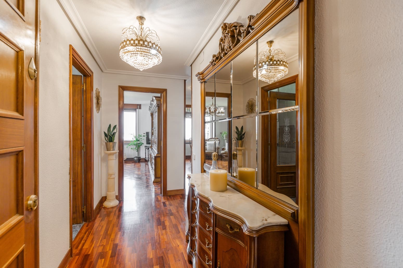 Piso de 2 habitaciones en Pamplona / Iruña en venta con garaje - 359.000 € (Ref: 9615251)