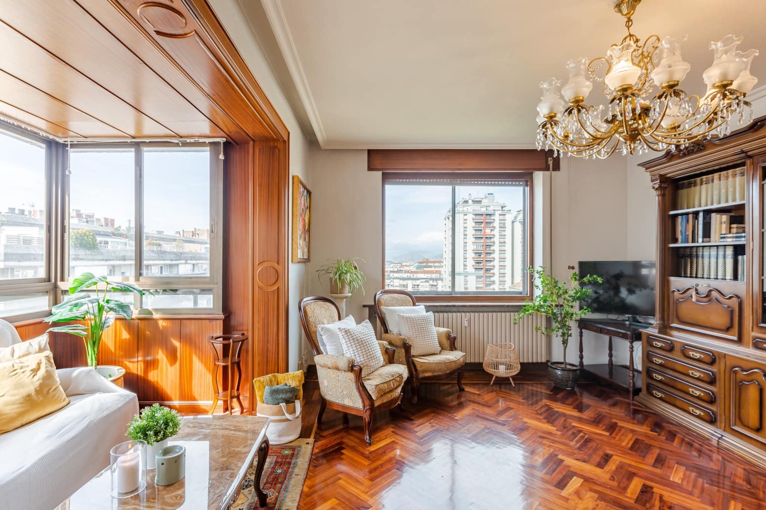 Piso de 2 habitaciones en Pamplona / Iruña en venta con garaje - 359.000 € (Ref: 9615251)