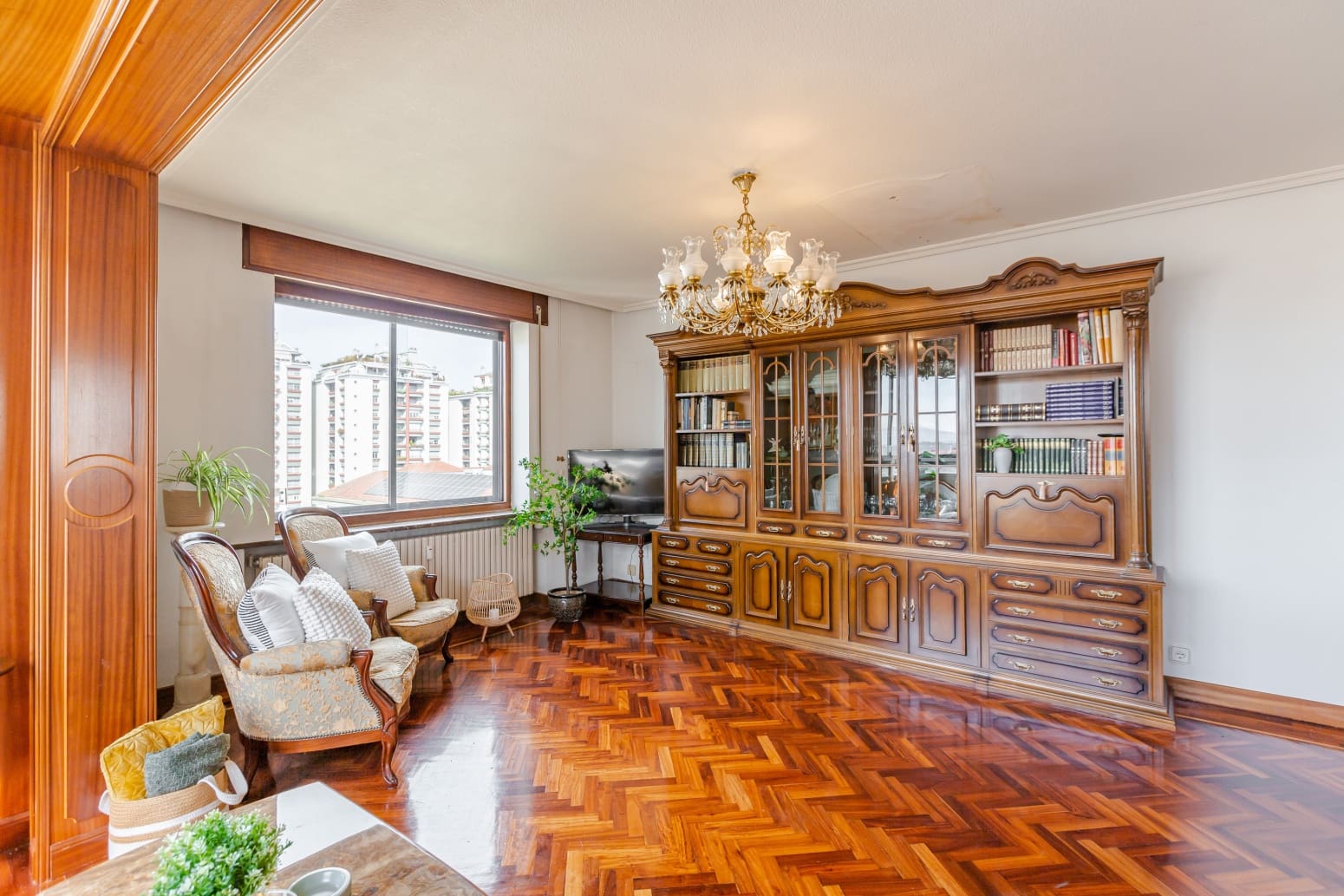 Piso de 2 habitaciones en Pamplona / Iruña en venta con garaje - 359.000 € (Ref: 9615251)