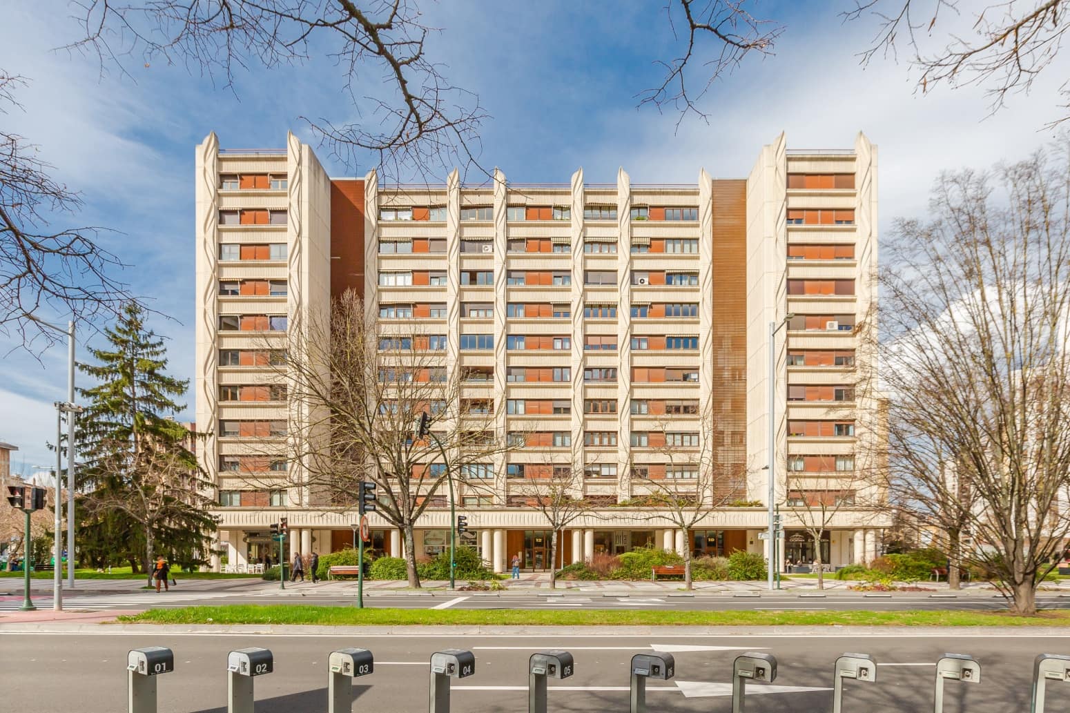 Piso de 2 habitaciones en Pamplona / Iruña en venta con garaje - 359.000 € (Ref: 9615251)