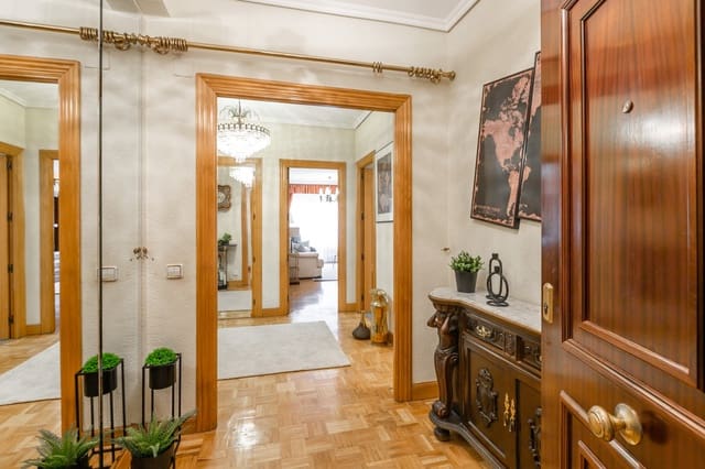 3 chambre Appartement à vendre à Pampelune avec garage - 490 000 € (Ref: 9619086)