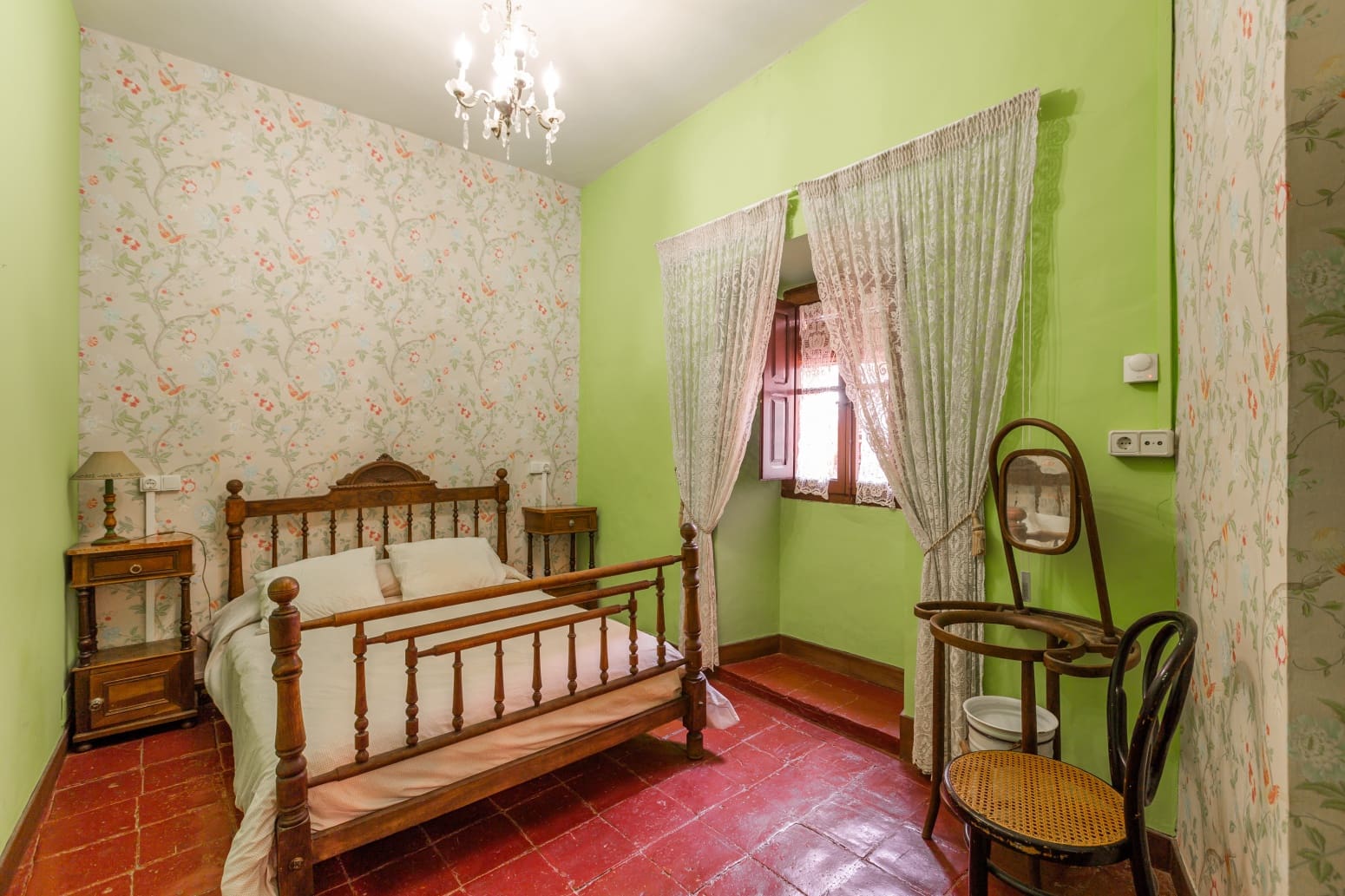 8 sovrum Villa till salu i Allo med garage - 500 000 € (Ref: 9629798)