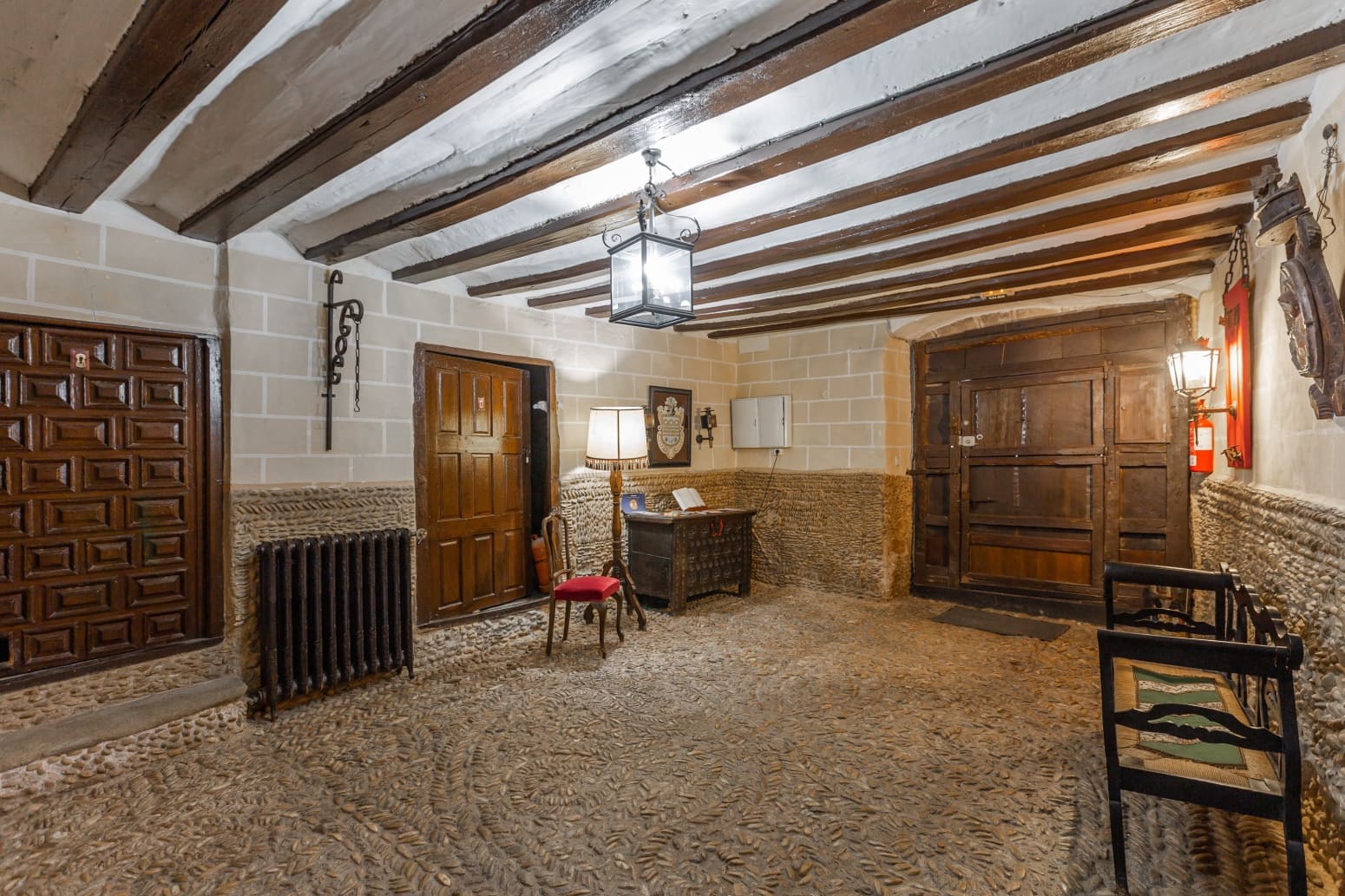 8 sovrum Villa till salu i Allo med garage - 500 000 € (Ref: 9629798)