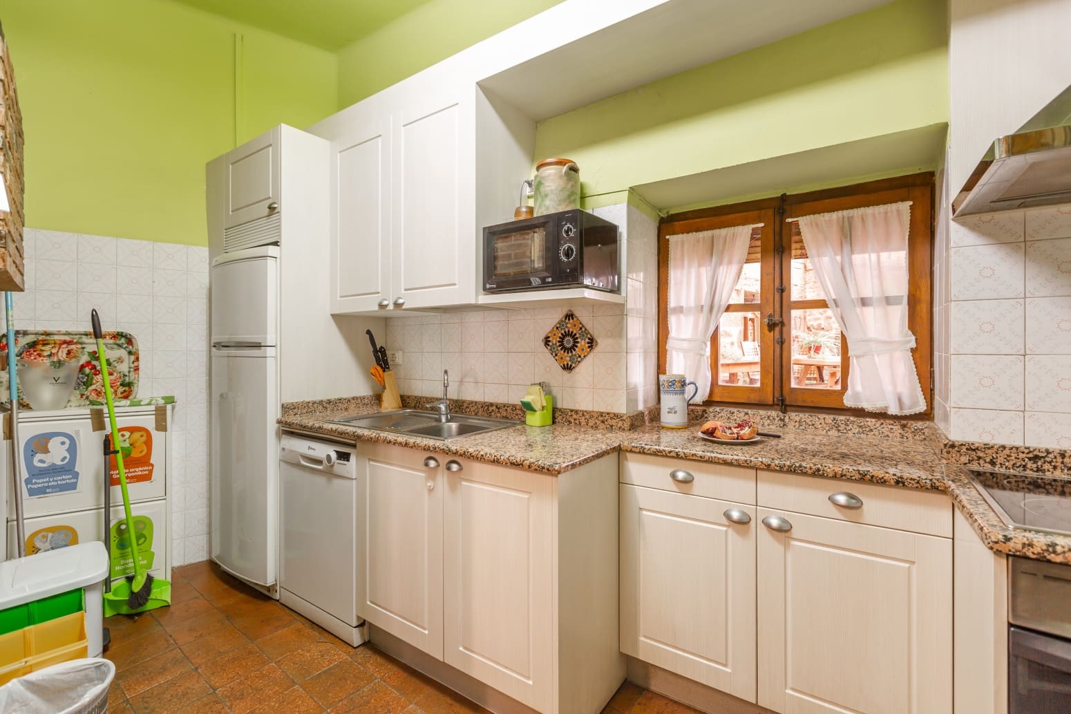 8 sovrum Villa till salu i Allo med garage - 500 000 € (Ref: 9629798)