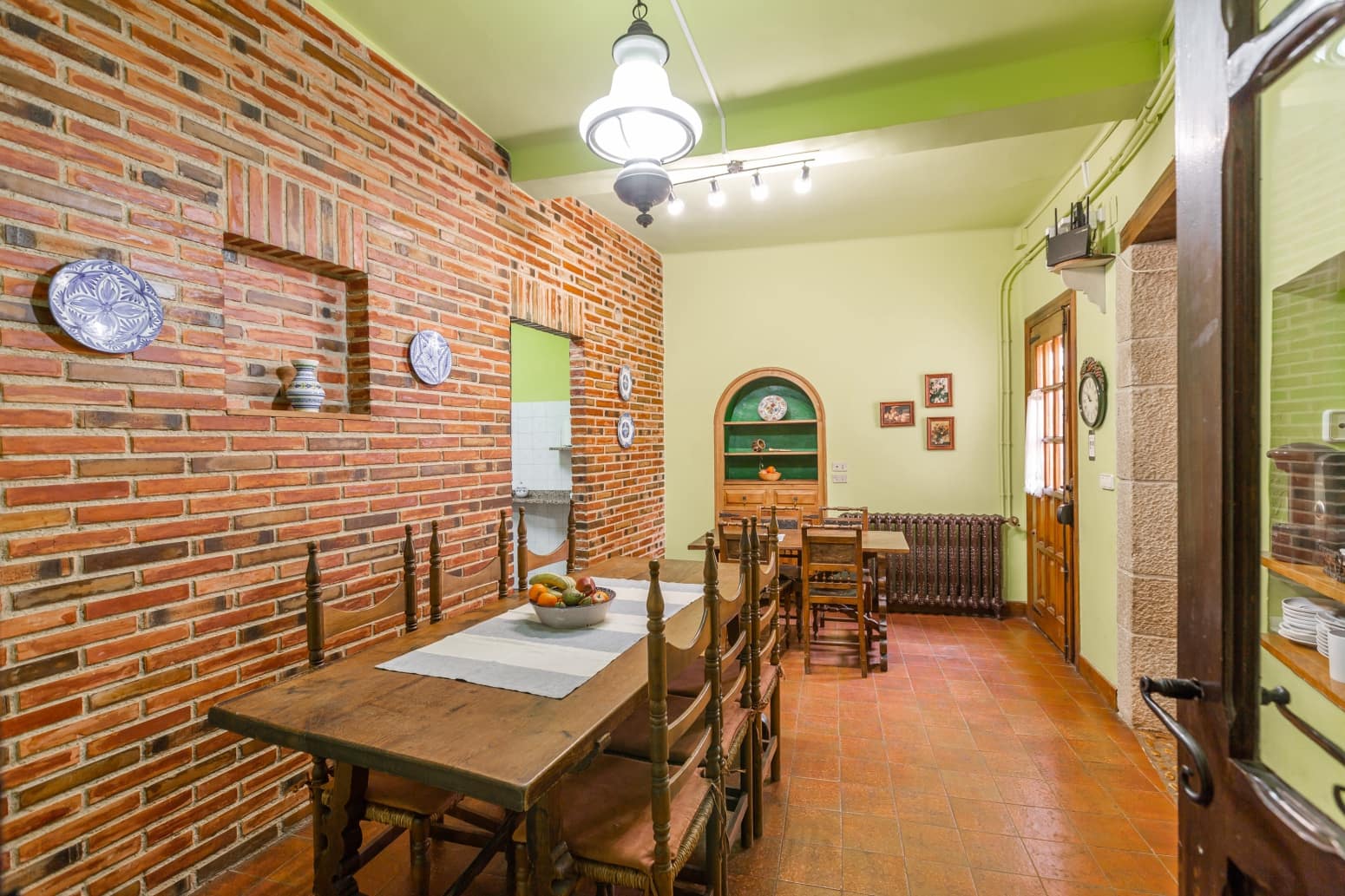 8 sovrum Villa till salu i Allo med garage - 500 000 € (Ref: 9629798)