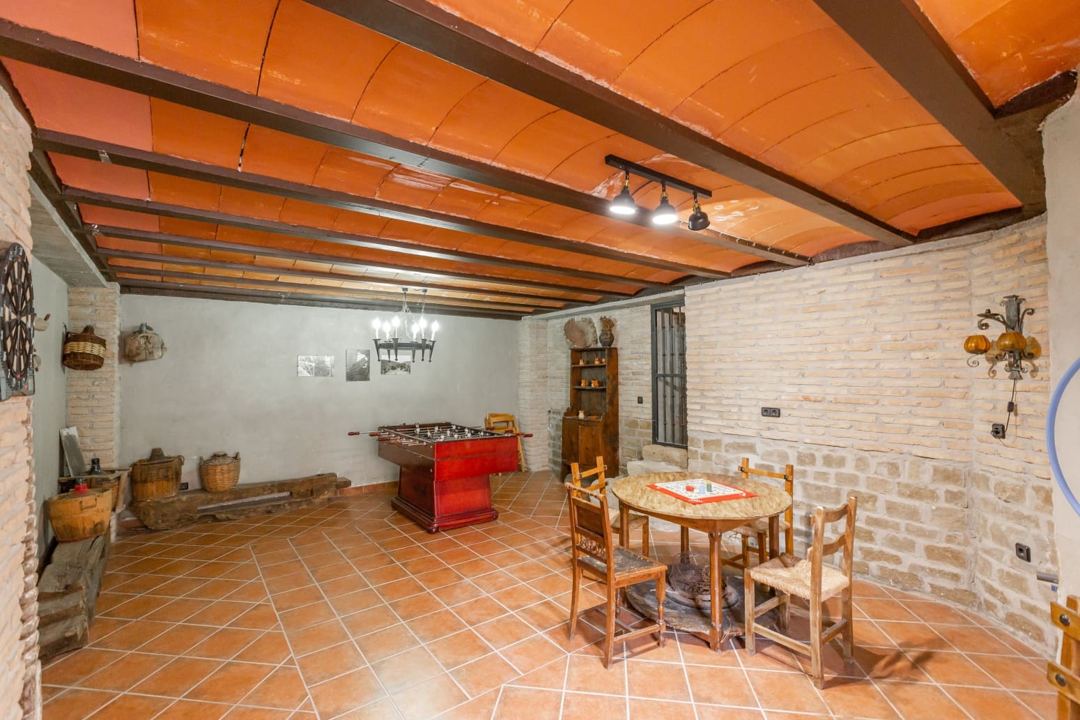 8 sovrum Villa till salu i Allo med garage - 500 000 € (Ref: 9629798)