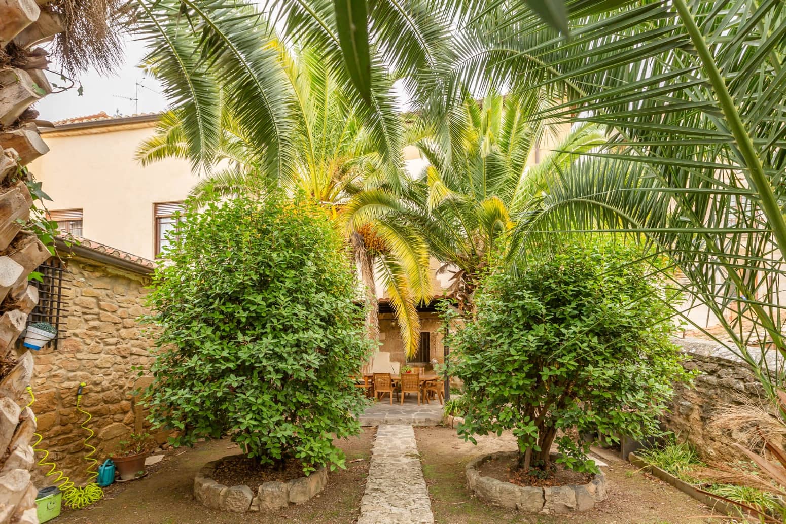 8 sovrum Villa till salu i Allo med garage - 500 000 € (Ref: 9629798)