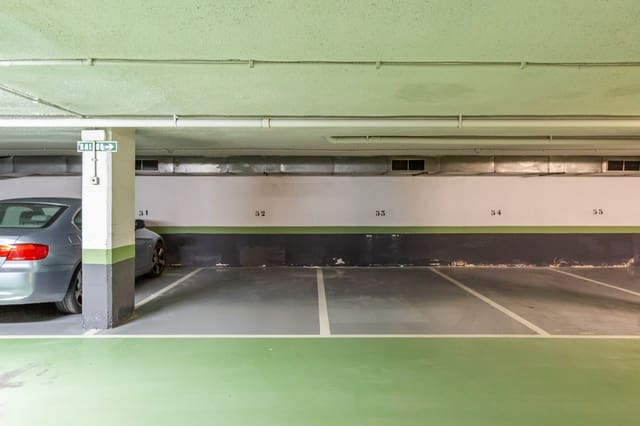 Garage for sale in Pamplona / Iruña - € 18,000 (Ref: 9629799)