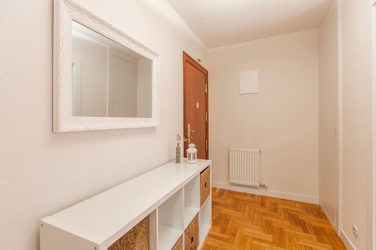 3 bedroom Flat for sale in Pamplona / Iruna with garage - € 371,000 (Ref: 9634085)