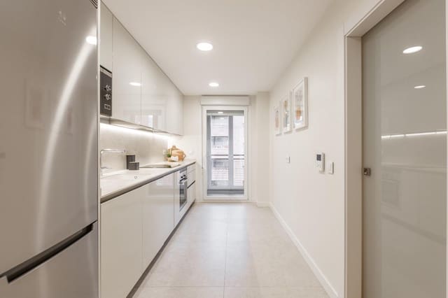 3 chambre Appartement à vendre à Pampelune avec garage - 371 000 € (Ref: 9634085)