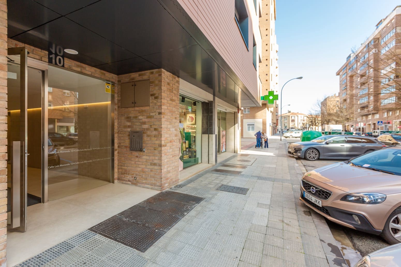 2 bedroom Flat for sale in Pamplona / Iruna with garage - € 320,000 (Ref: 9634086)