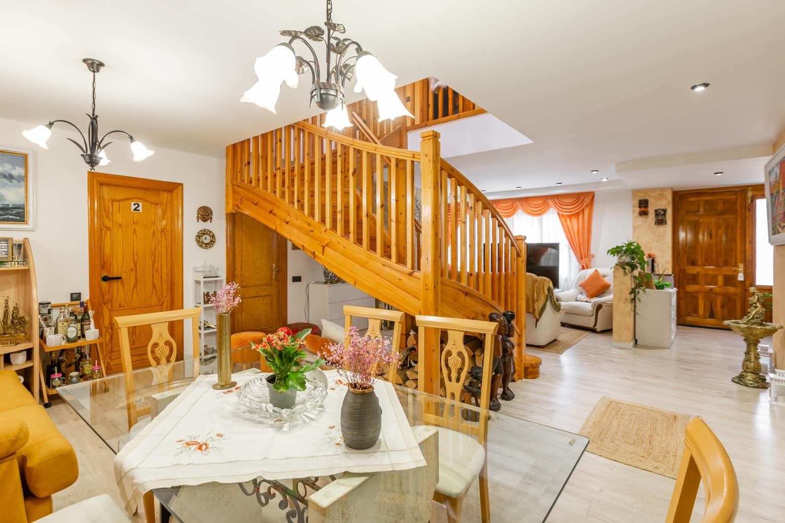 5 slaapkamer Villa te koop in Imarcoain - € 350.000 (Ref: 9637249)