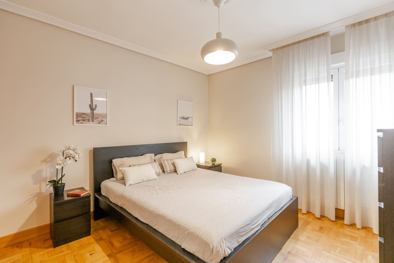 Piso de 4 habitaciones en Pamplona / Iruña en alquiler - 1.600 € (Ref: 9637251)