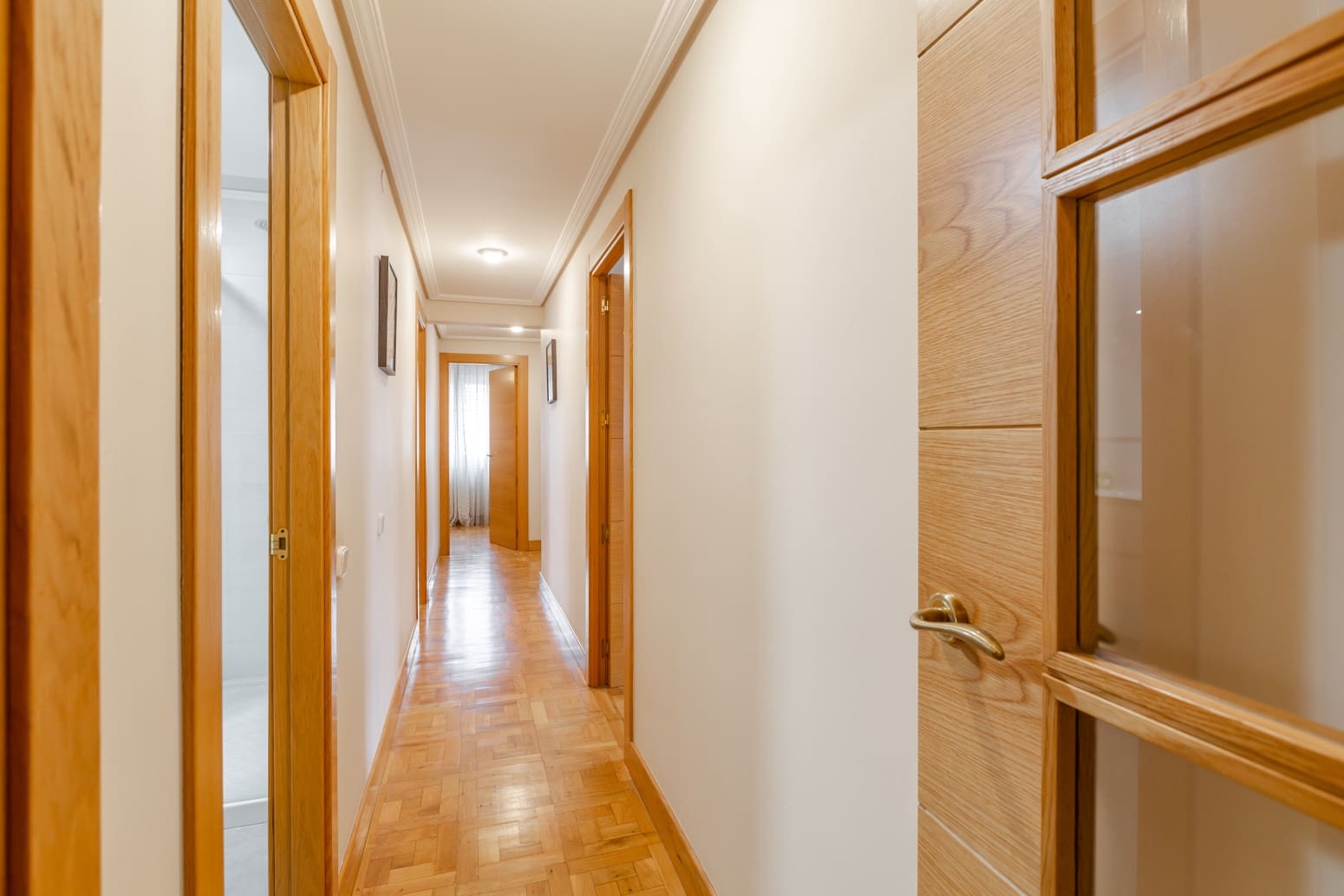 Piso de 4 habitaciones en Pamplona / Iruña en alquiler - 1.600 € (Ref: 9637251)