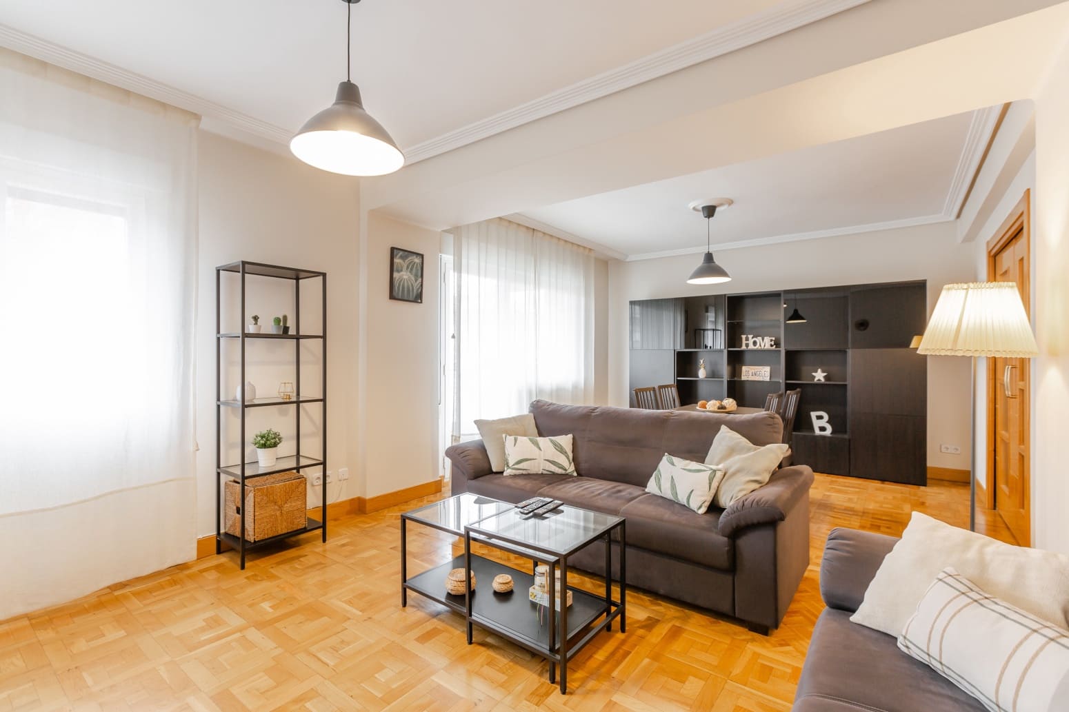 Piso de 4 habitaciones en Pamplona / Iruña en alquiler - 1.600 € (Ref: 9637251)