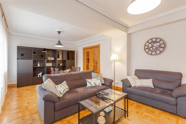 4 sypialnia Mieszkanie do wynajęcia w Pampeluna - 1 600 € (Ref: 9637251)