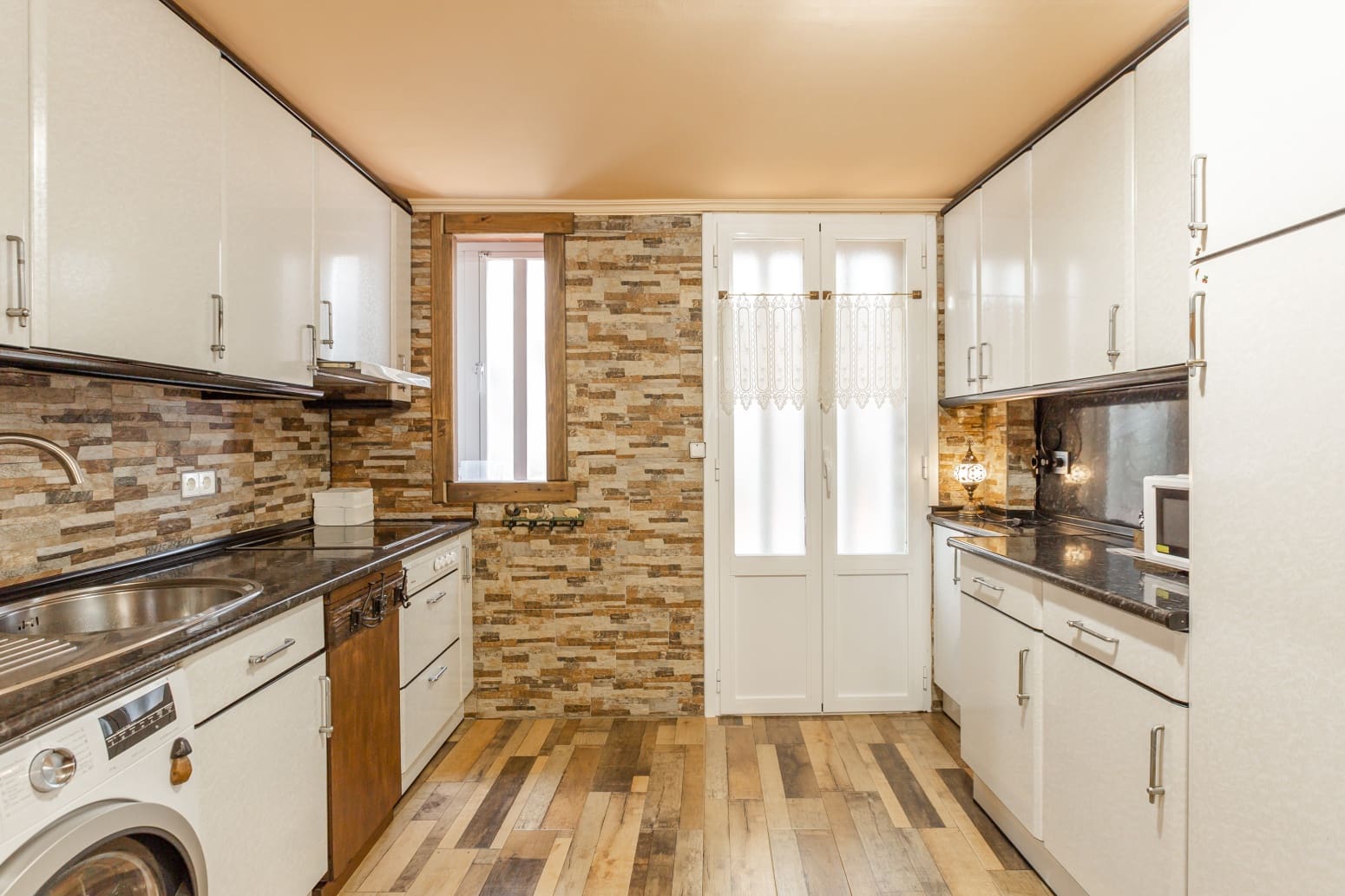 1 bedroom Flat for sale in Pamplona / Iruna - € 199,900 (Ref: 9651335)