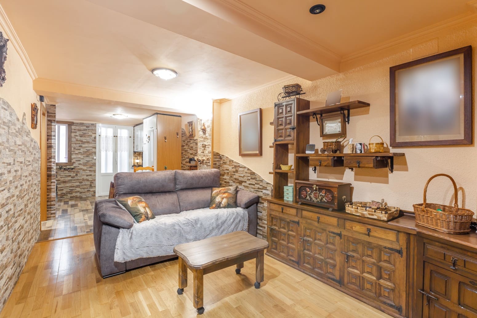 1 bedroom Flat for sale in Pamplona / Iruna - € 199,900 (Ref: 9651335)