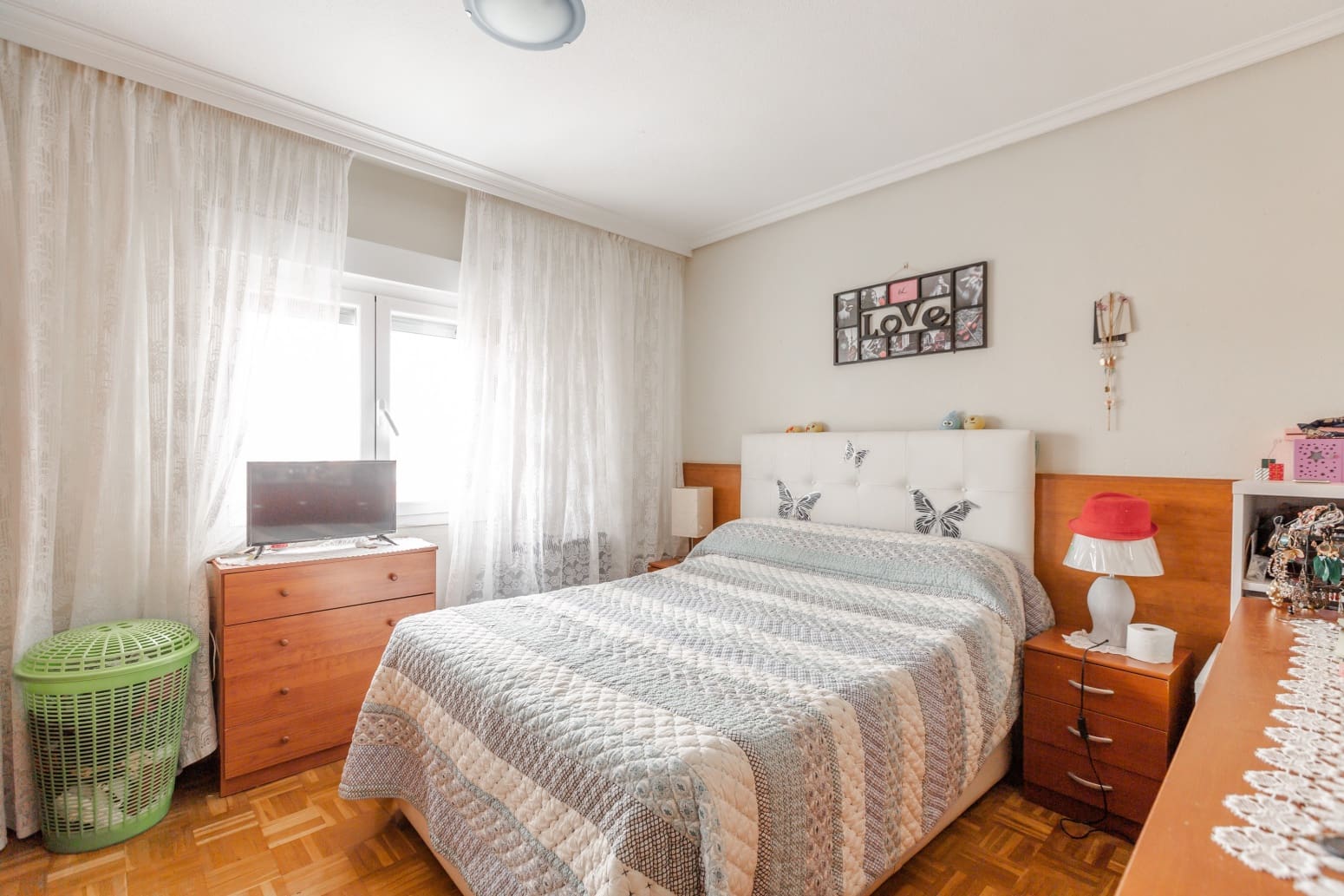 4 bedroom Flat for sale in Pamplona / Iruna - € 225,000 (Ref: 9655787)