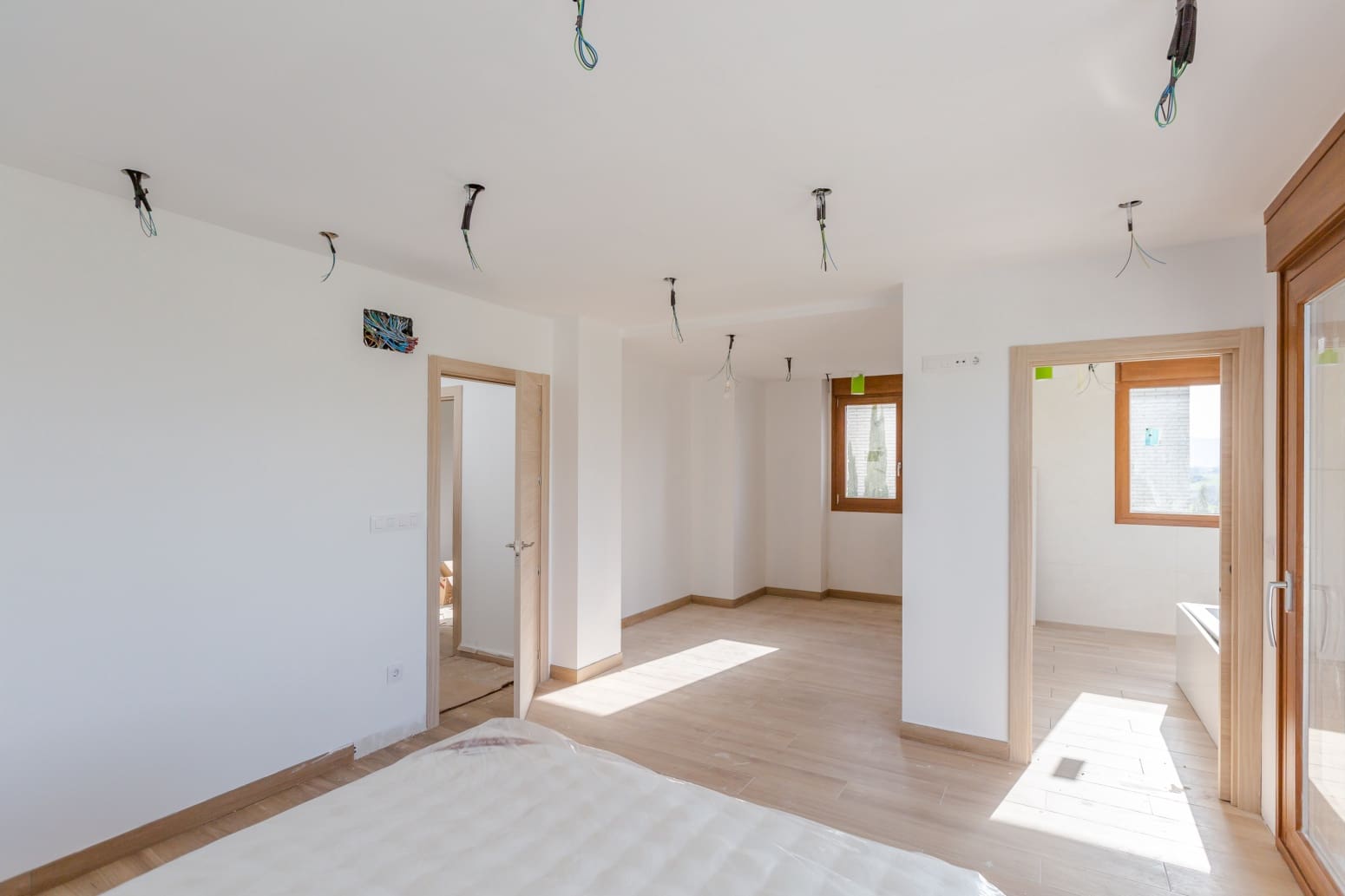 5 chambre Villa/Maison à vendre à Cordovilla avec garage - 799 000 € (Ref: 9655788)