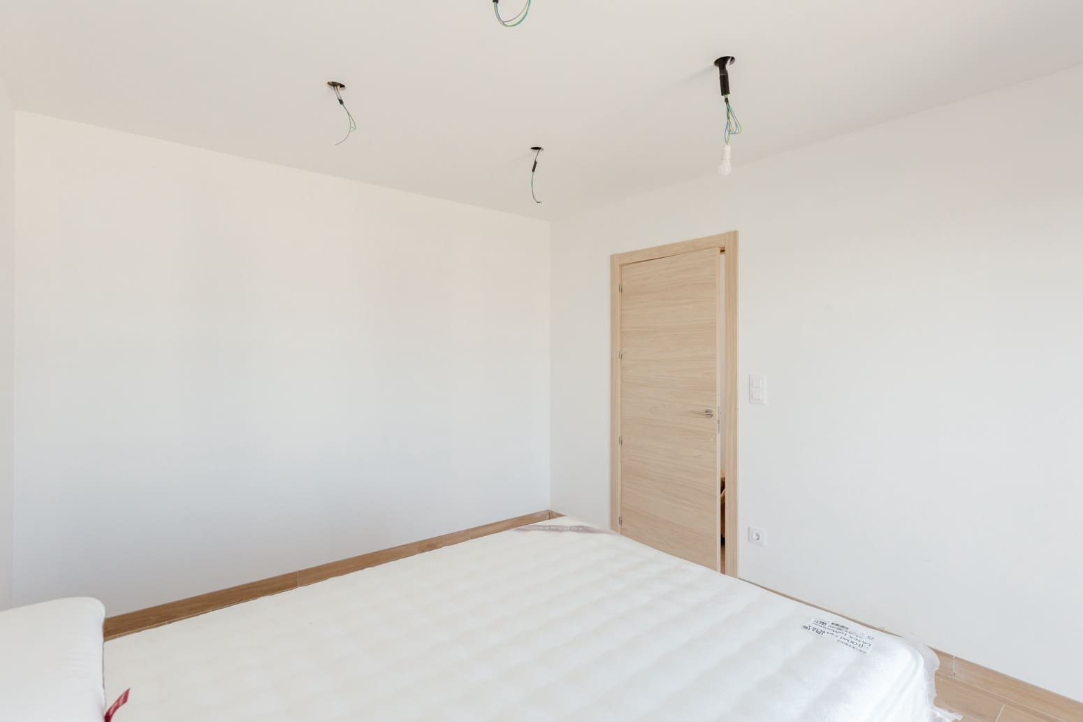 5 chambre Villa/Maison à vendre à Cordovilla avec garage - 799 000 € (Ref: 9655788)