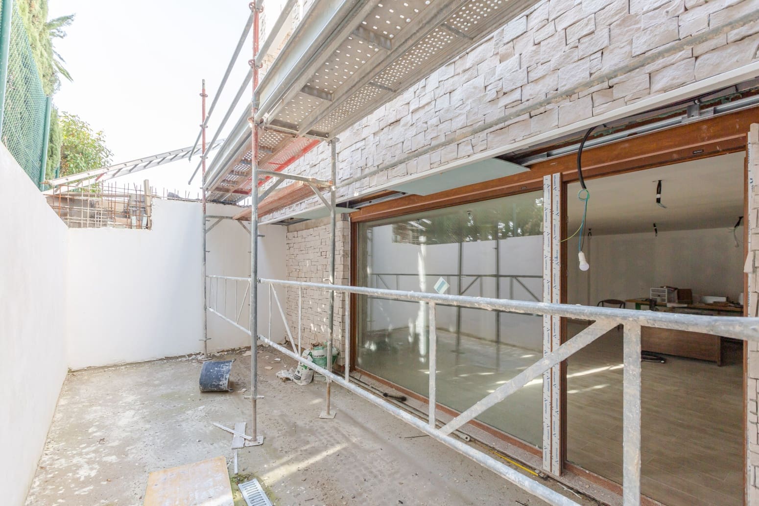 5 chambre Villa/Maison à vendre à Cordovilla avec garage - 799 000 € (Ref: 9655788)