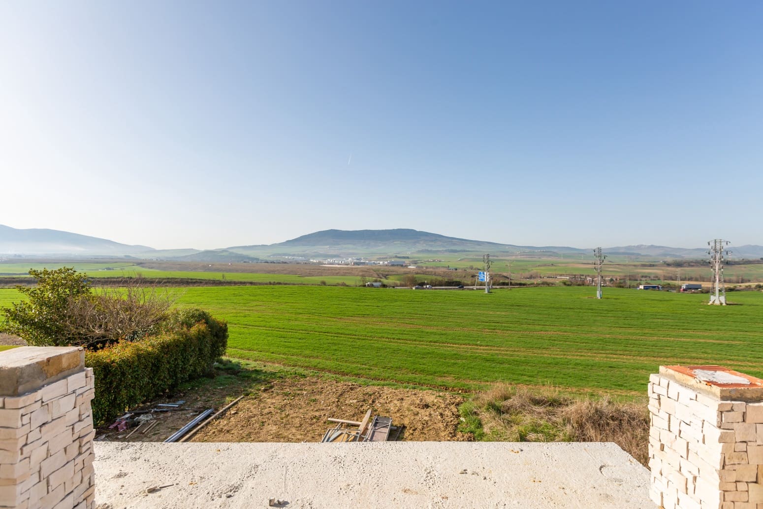 5 chambre Villa/Maison à vendre à Cordovilla avec garage - 799 000 € (Ref: 9655788)