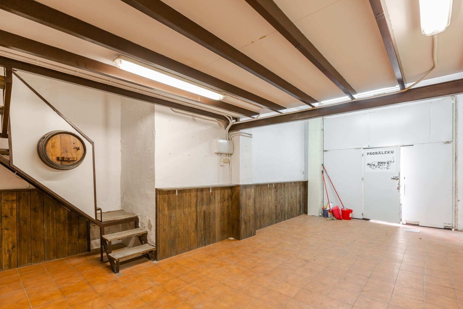 Commercial for sale in Tafalla - € 37,000 (Ref: 9655790)