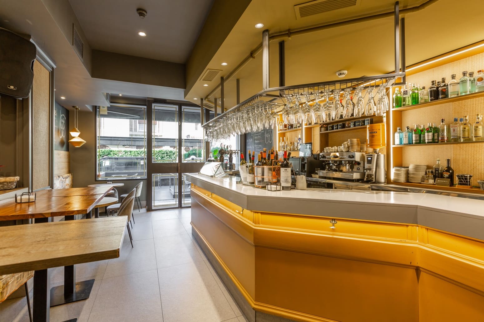 Bedrijf te koop in Pamplona - € 550.000 (Ref: 9666145)