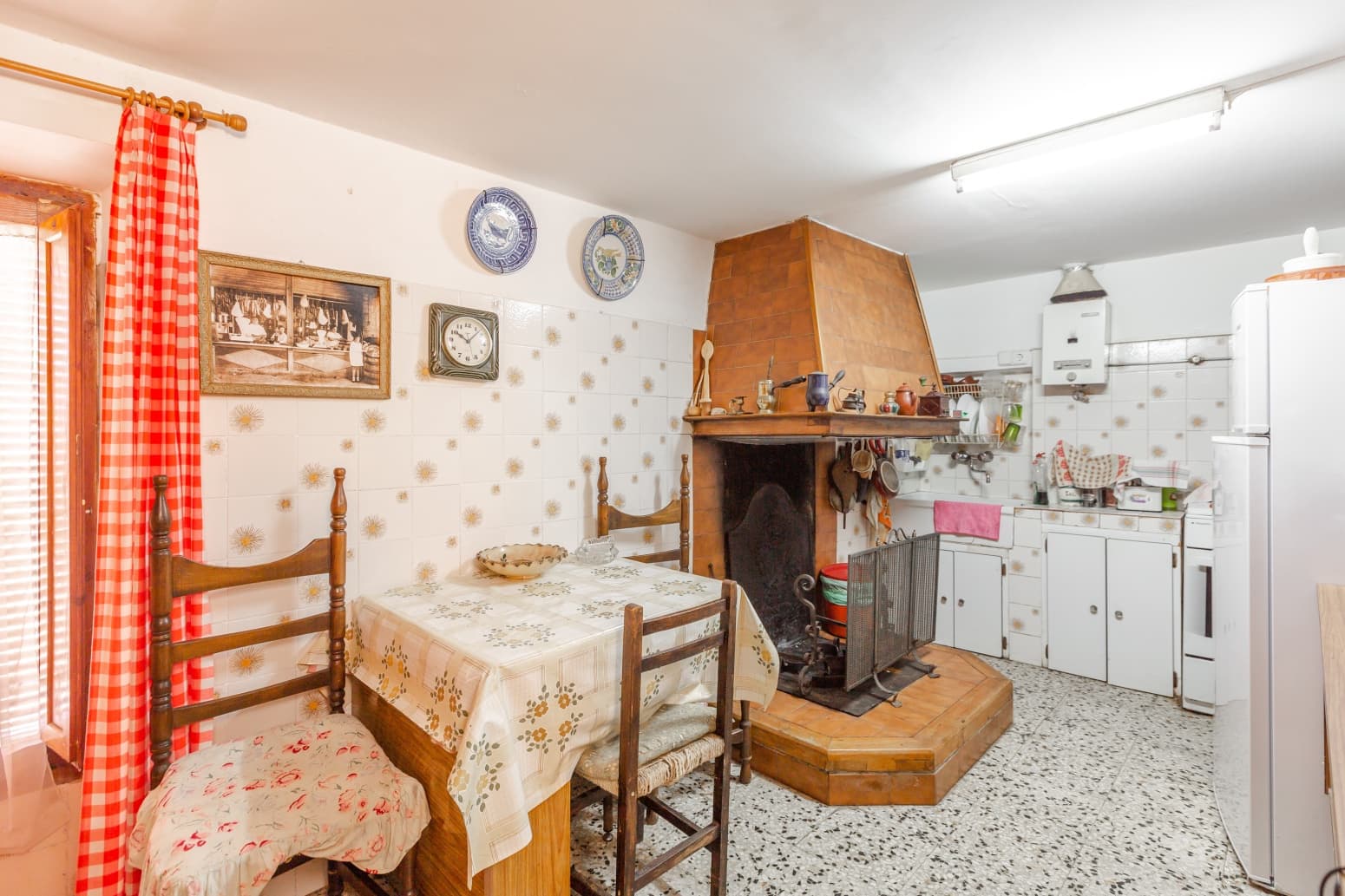 Chalet de 4 habitaciones en Sos del Rey Católico en venta - 67.260 € (Ref: 9677011)