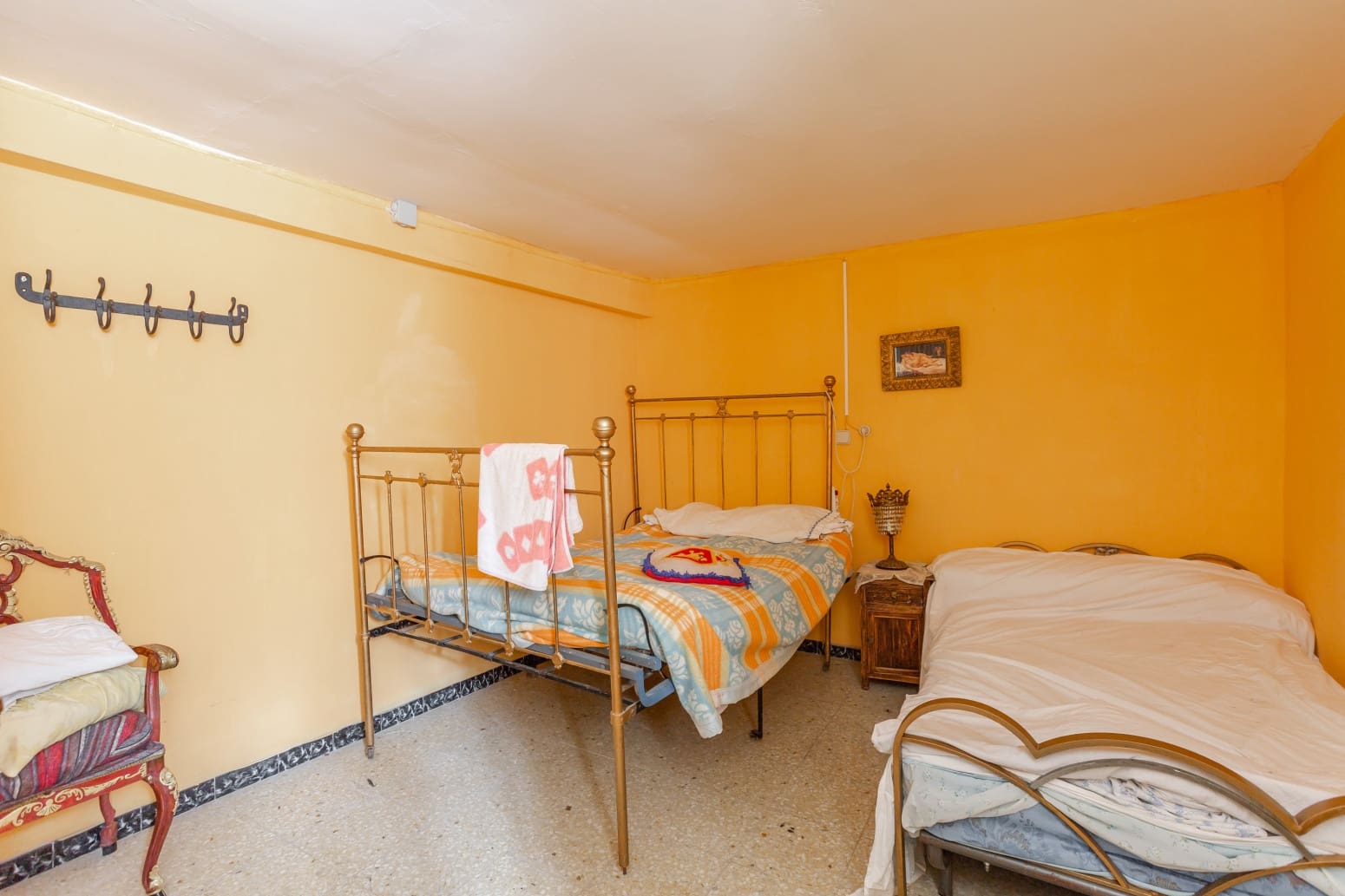 Chalet de 4 habitaciones en Sos del Rey Católico en venta - 67.260 € (Ref: 9677011)