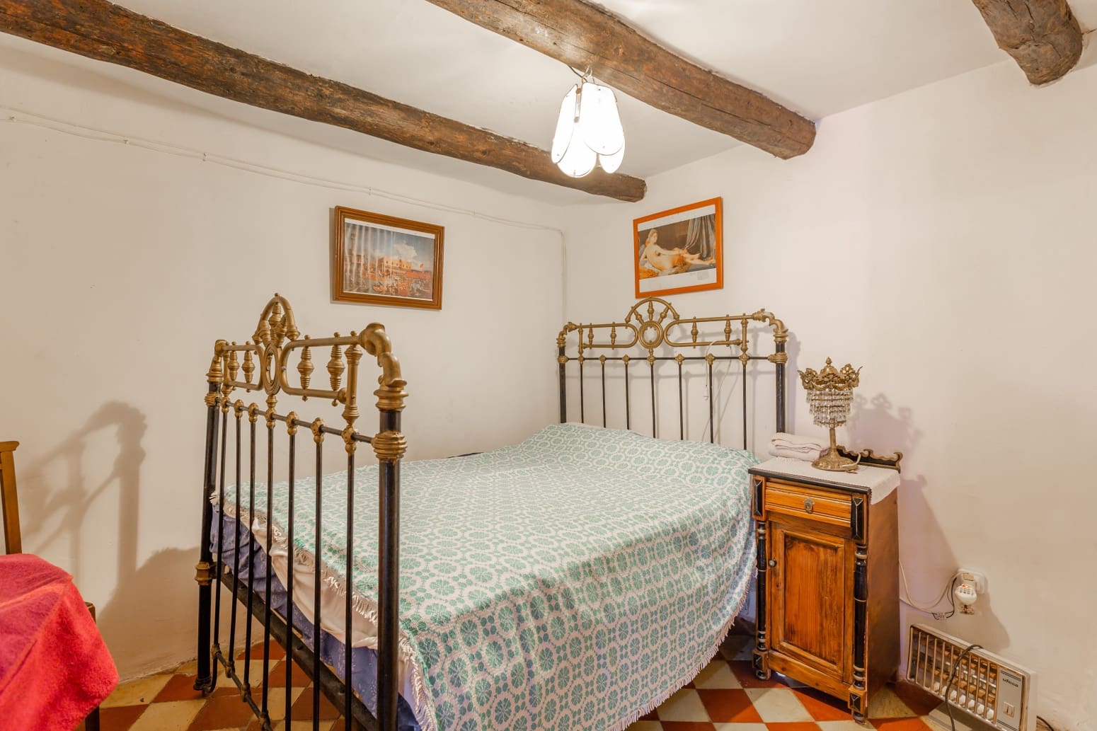 Chalet de 4 habitaciones en Sos del Rey Católico en venta - 67.260 € (Ref: 9677011)