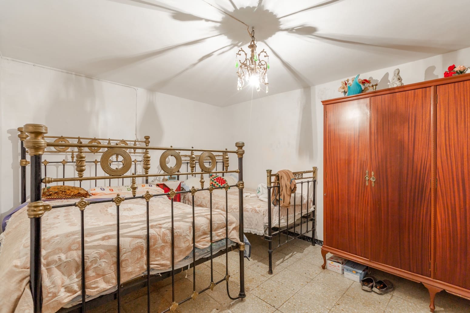 Chalet de 4 habitaciones en Sos del Rey Católico en venta - 67.260 € (Ref: 9677011)