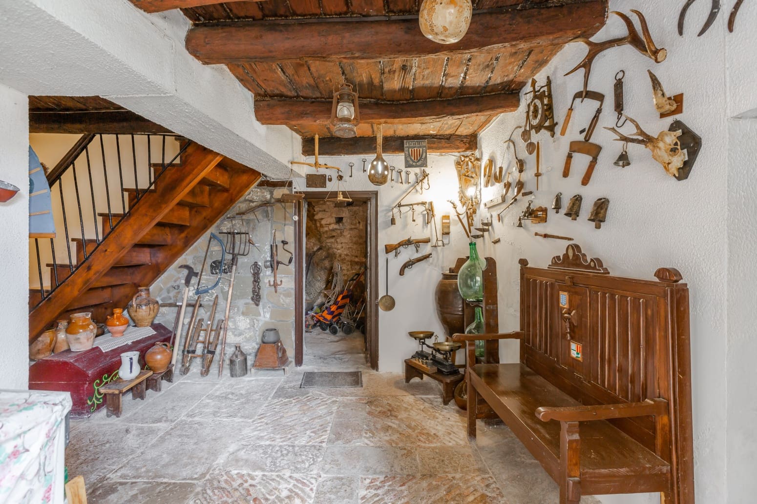 Chalet de 4 habitaciones en Sos del Rey Católico en venta - 67.260 € (Ref: 9677011)