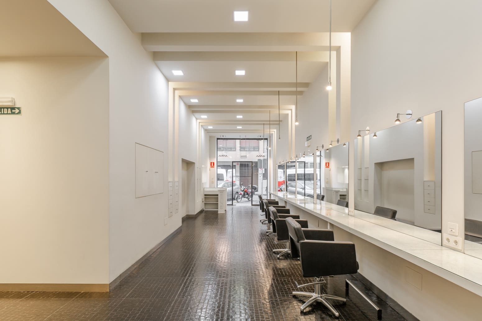 Gewerbe zu vermieten in Pamplona / Iruna - 1.300 € (Ref: 9679611)