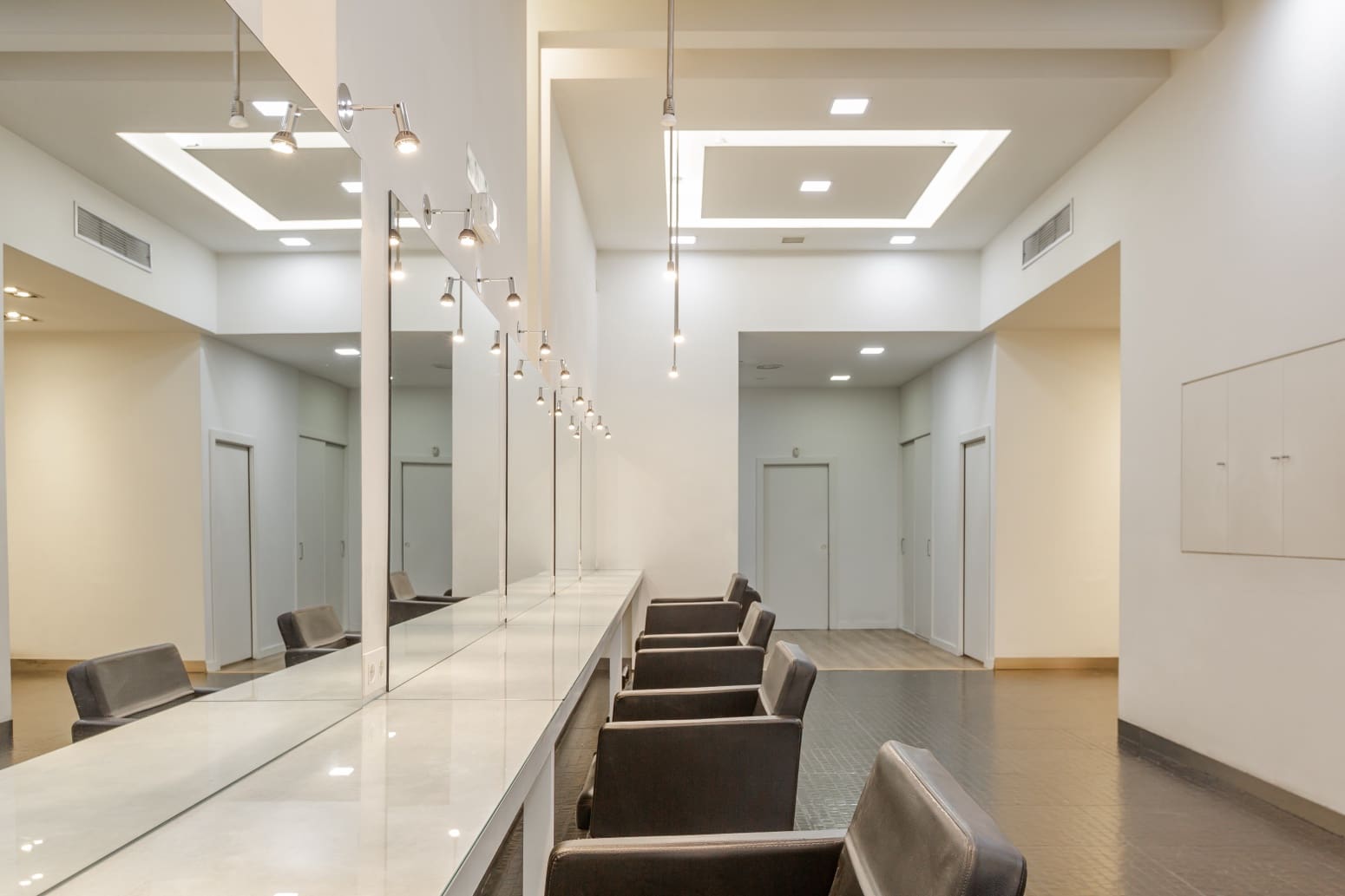 Gewerbe zu vermieten in Pamplona / Iruna - 1.300 € (Ref: 9679611)