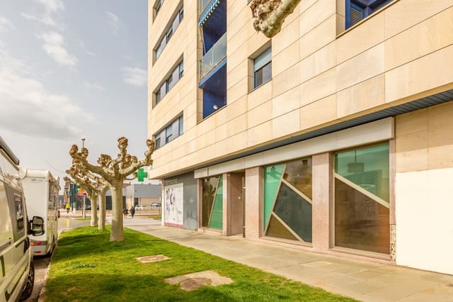 Kommersiell att hyra i Barañain - 1 400 € (Ref: 9686209)