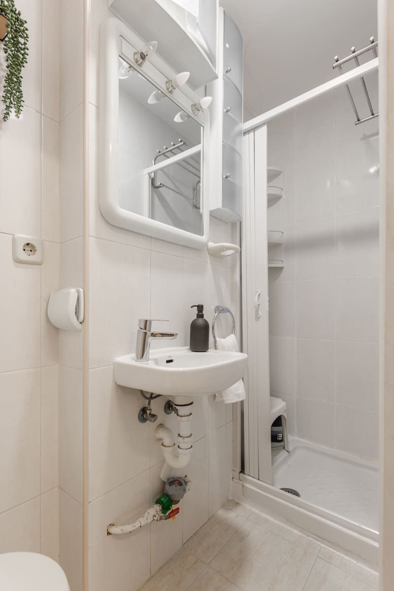 2 bedroom Flat for sale in Pamplona / Iruna - € 165,000 (Ref: 9698143)