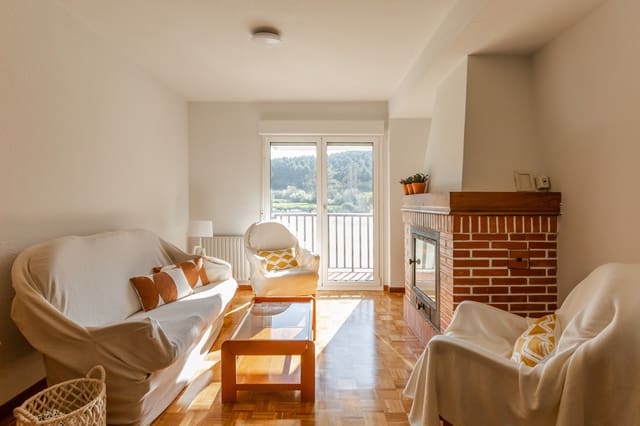 3 soveværelse Lejlighed til salg i Irurtzun med garage - € 200.000 (Ref: 9701420)