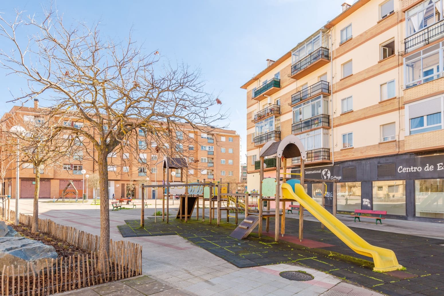 3 soveværelse Lejlighed til salg i Pamplona / Iruna med garage - € 295.000 (Ref: 9701421)