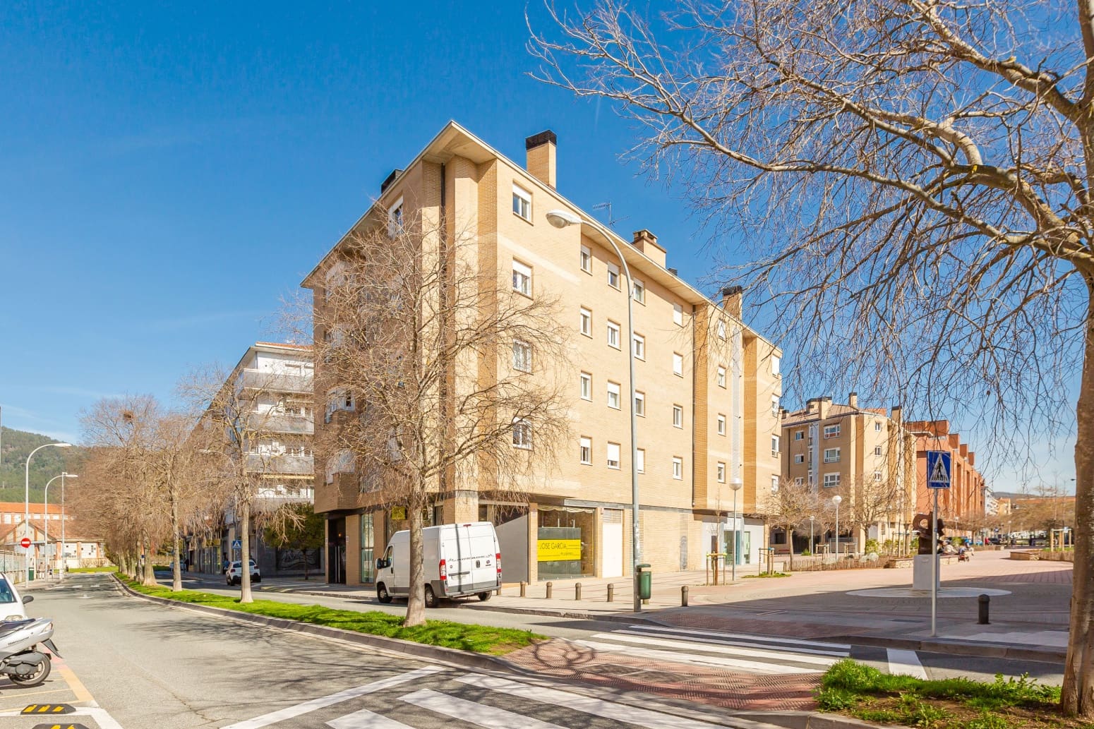 3 soveværelse Lejlighed til salg i Pamplona / Iruna med garage - € 295.000 (Ref: 9701421)