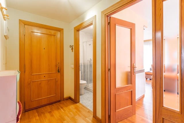 3 sypialnia Mieszkanie na sprzedaż w Noain z garażem - 300 000 € (Ref: 9701422)