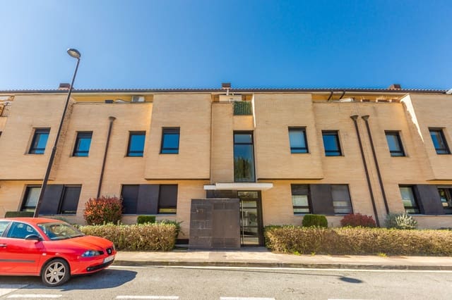 3 sypialnia Mieszkanie na sprzedaż w Noain z garażem - 300 000 € (Ref: 9701422)