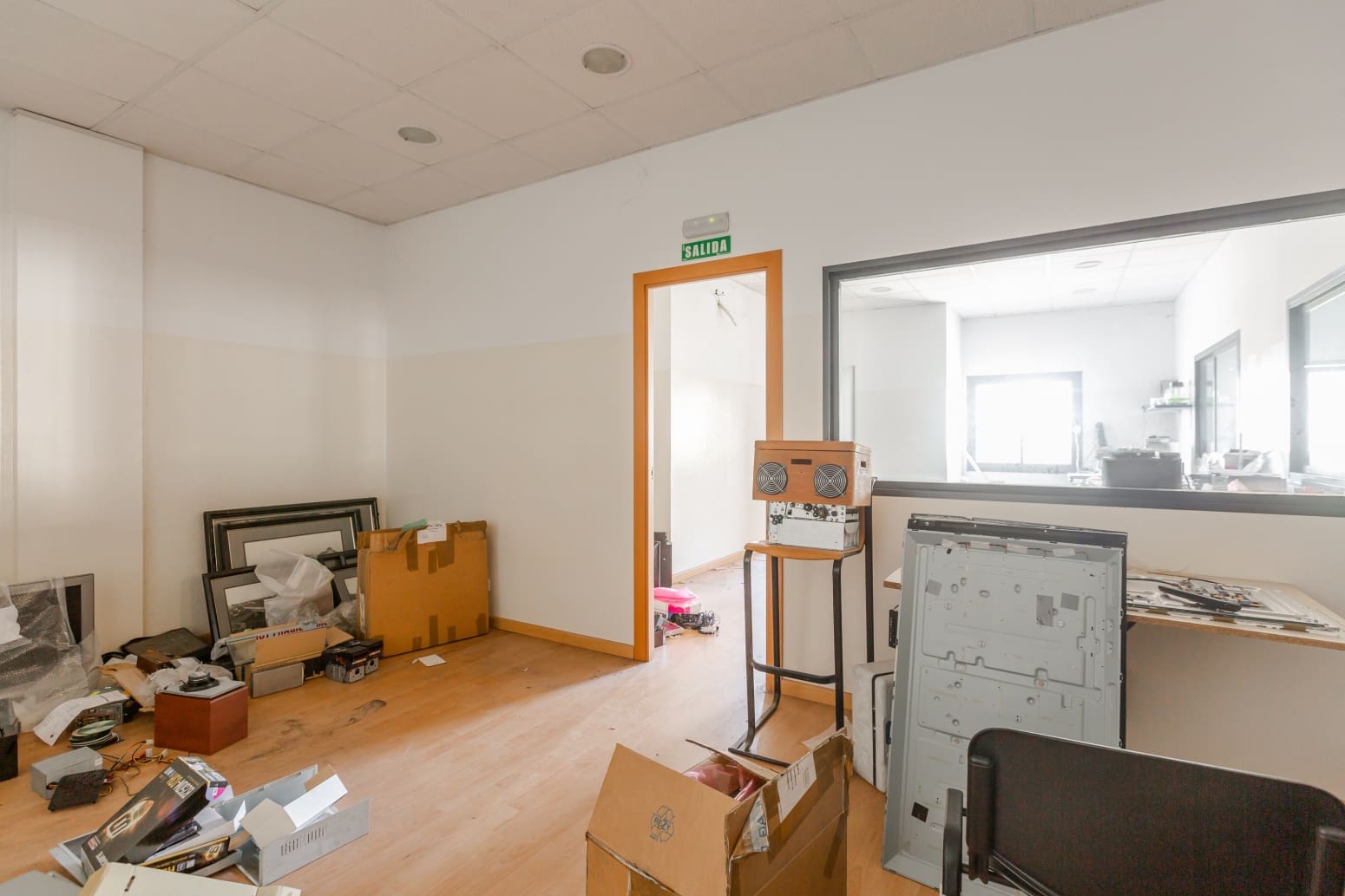 Commercieel te huur in Pamplona - € 1.800 (Ref: 9711173)